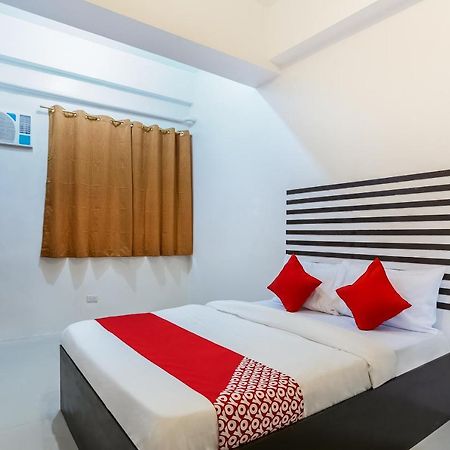 Oyo 505 Jardin Suites Manila Eksteriør bilde