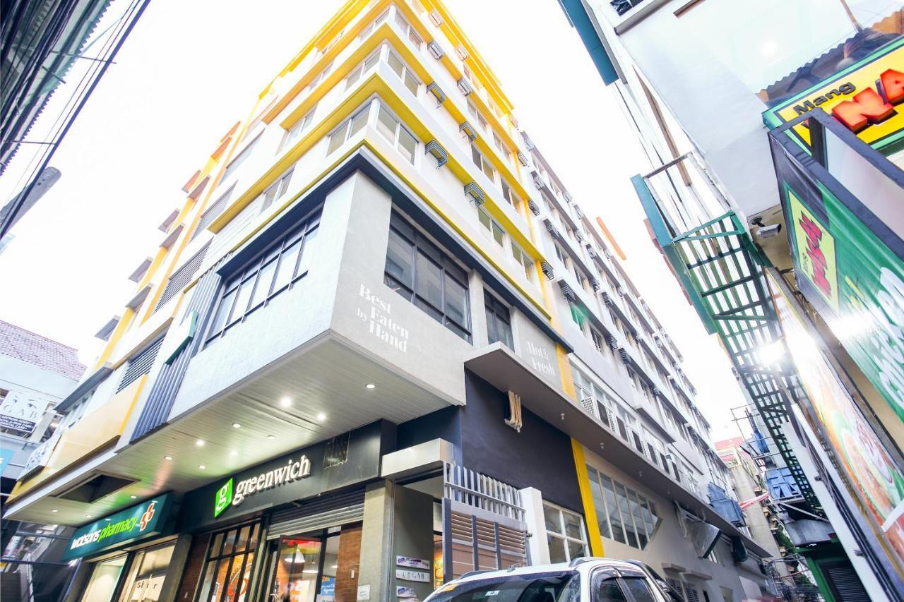 Oyo 505 Jardin Suites Manila Eksteriør bilde