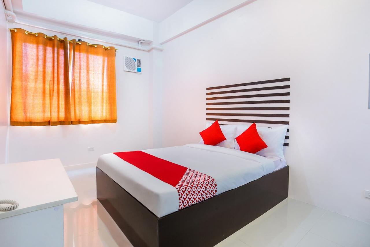 Oyo 505 Jardin Suites Manila Rom bilde