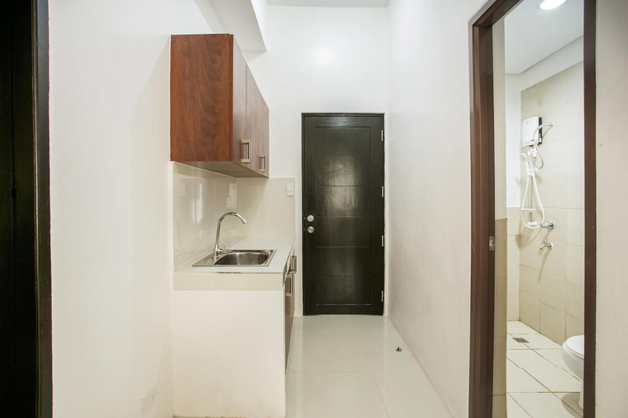 Oyo 505 Jardin Suites Manila Eksteriør bilde